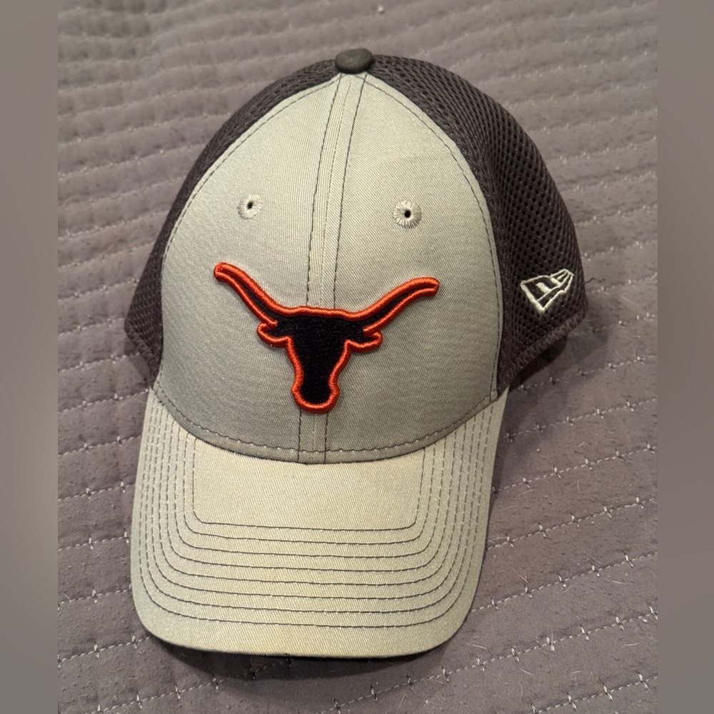 New Era fitted University of Texas hat